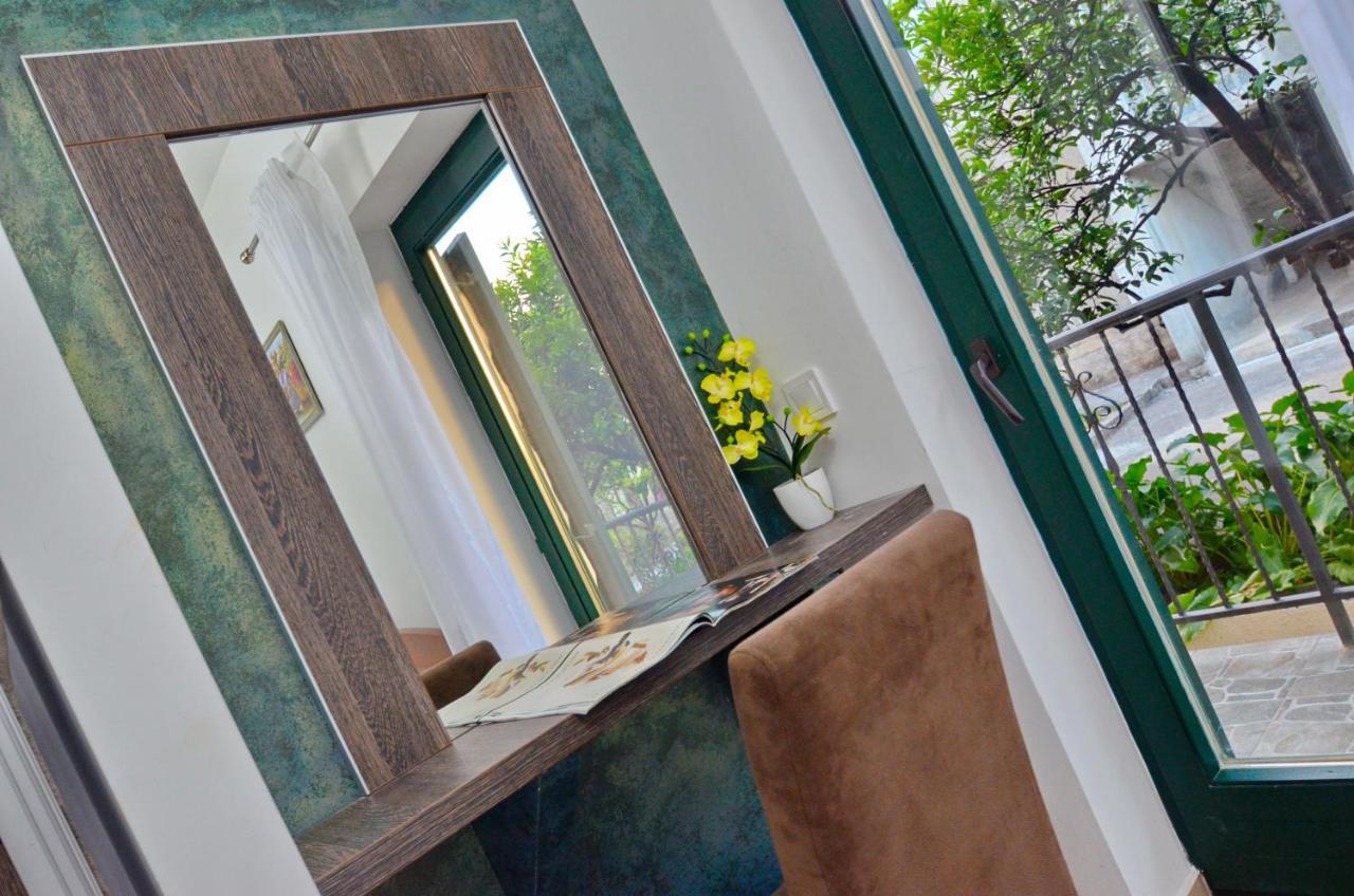 Apartments Lux S Tivat Dış mekan fotoğraf