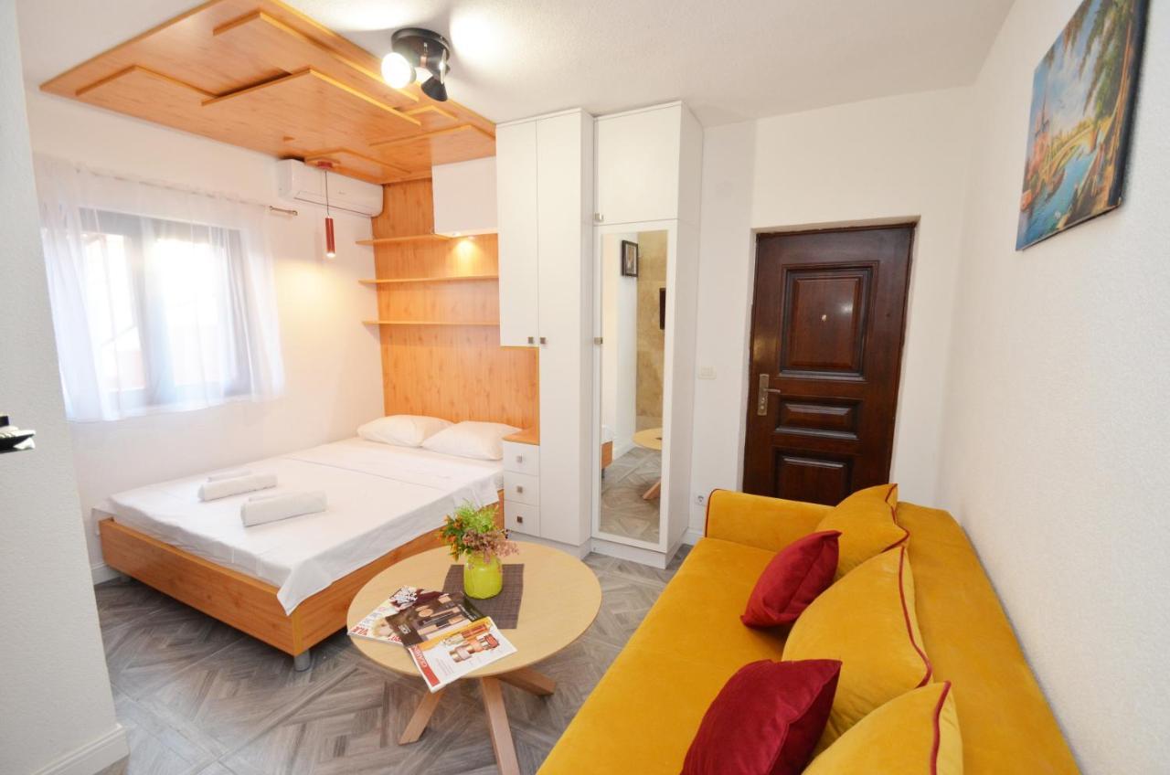 Apartments Lux S Tivat Dış mekan fotoğraf