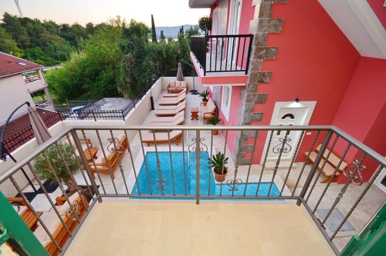 Apartments Lux S Tivat Dış mekan fotoğraf