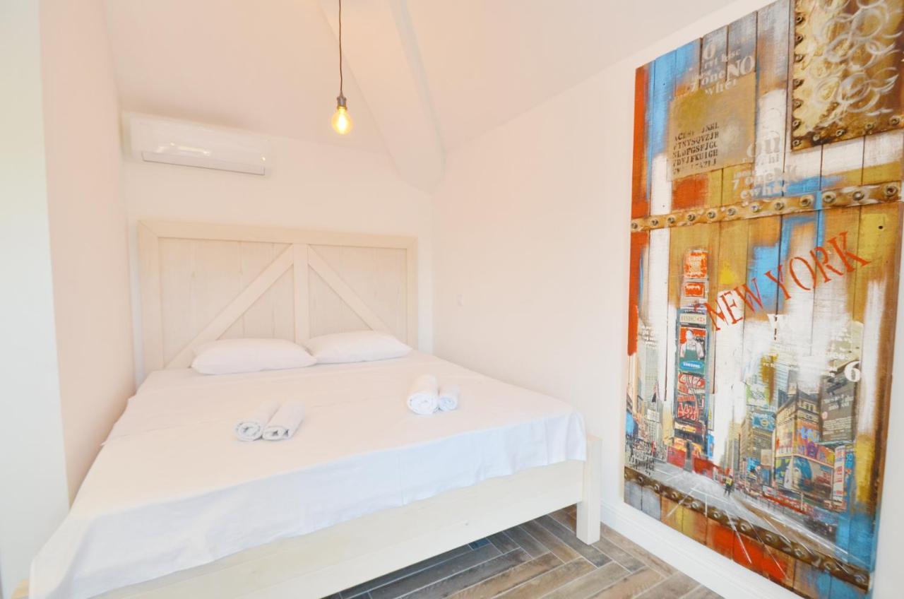 Apartments Lux S Tivat Dış mekan fotoğraf