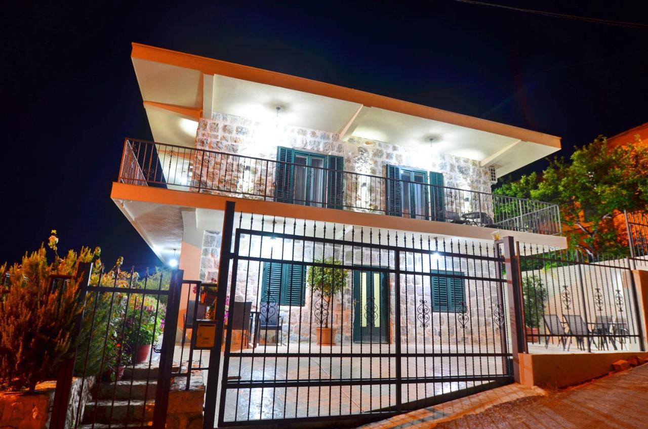 Apartments Lux S Tivat Dış mekan fotoğraf